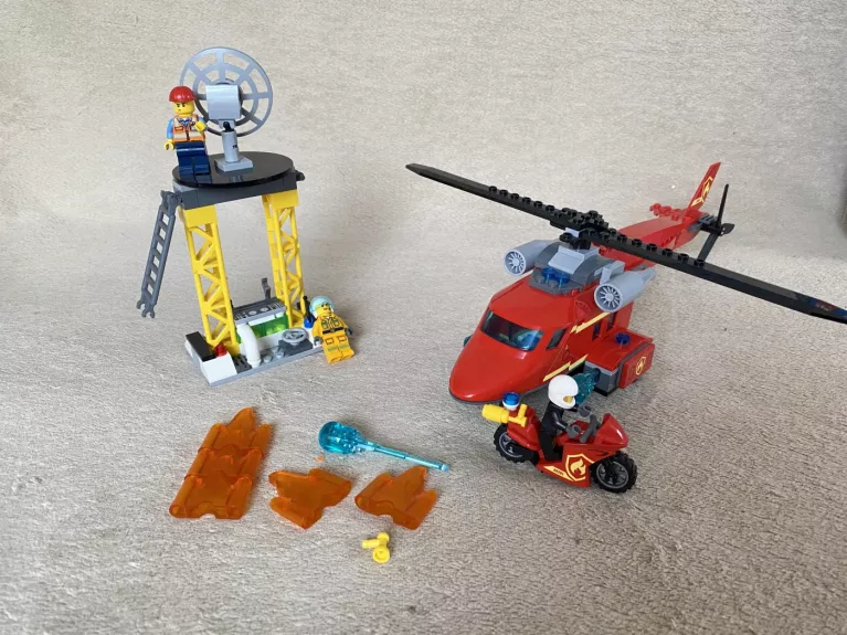 Lego 60281