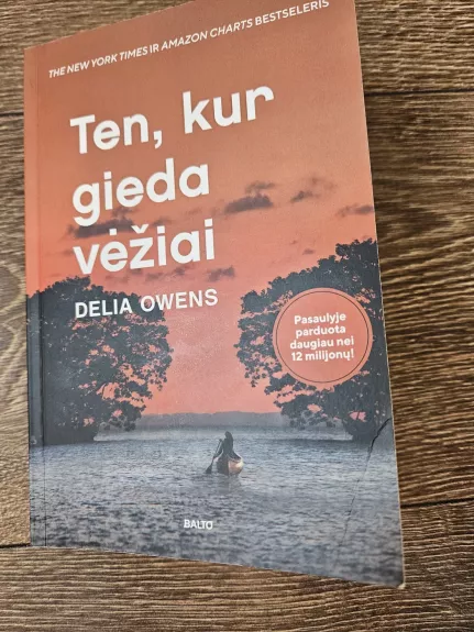 Ten, kur gieda vėžiai - Delia Owens, knyga 1