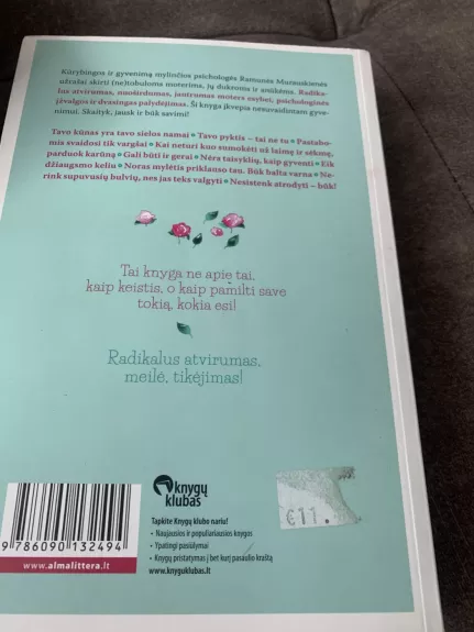 (Ne) Tobulos moters užrašai