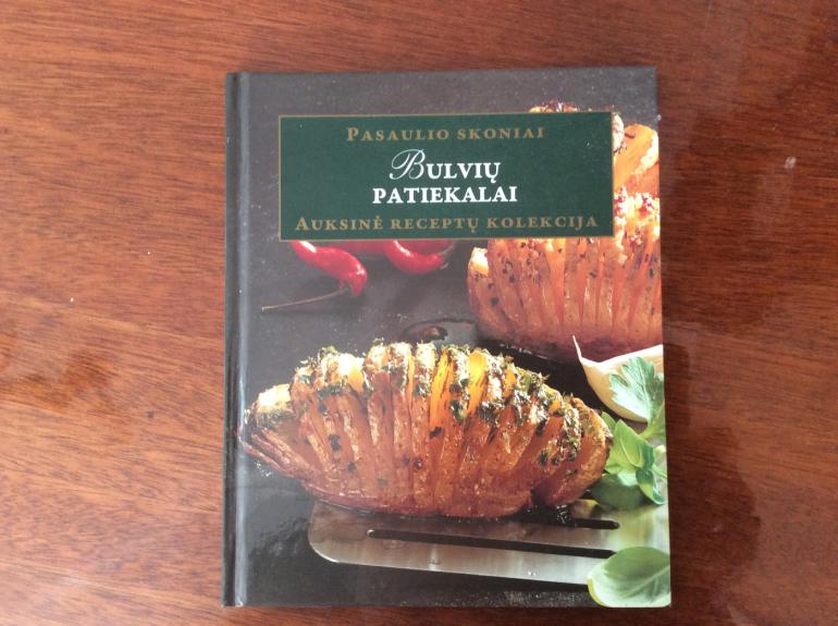 Bulvių patiekalai - Autorių Kolektyvas, knyga 1