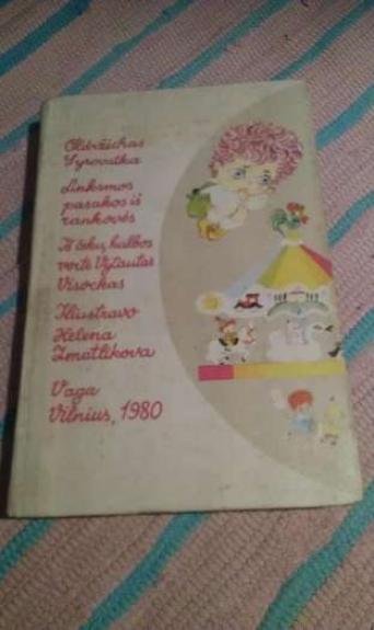 Linksmos pasakos iš rankovės