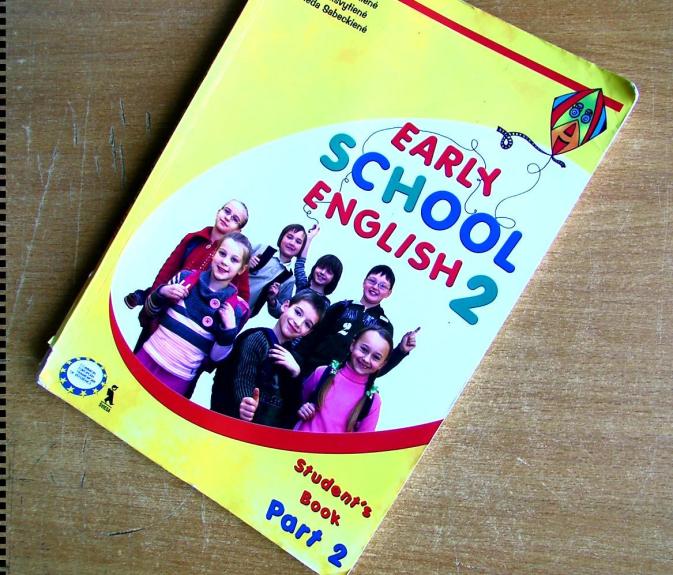 Early school english 2 student's book