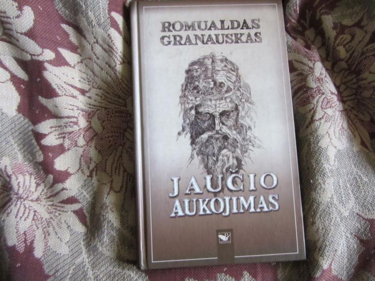Jaučio aukojimas - Romualdas Granauskas, knyga