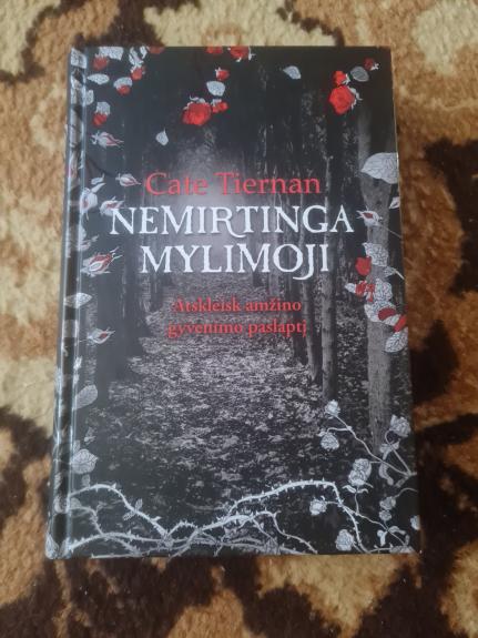 Nemirtinga mylimoji - Cate Tiernan, knyga