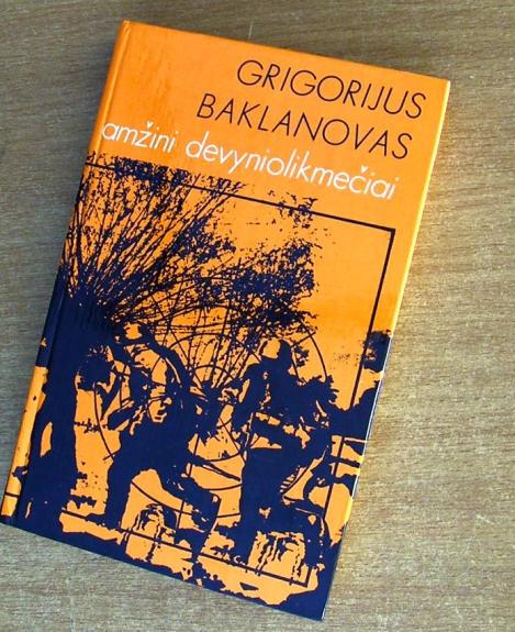 Amžini devyniolikmečiai