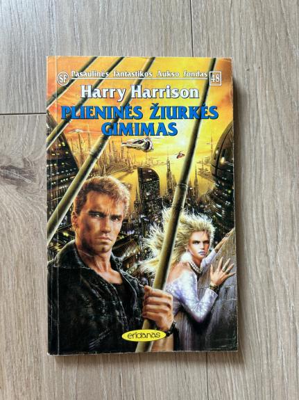 Plieninės žiurkės gimimas (48)