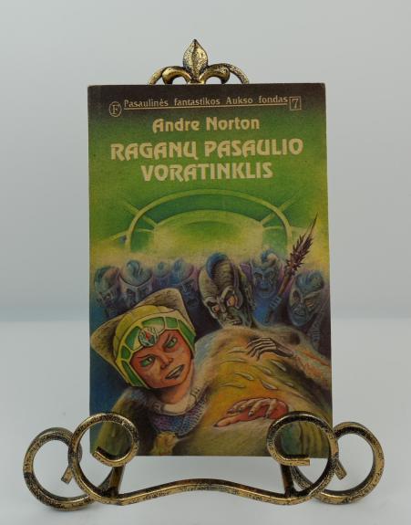 Raganų pasaulio voratinklis