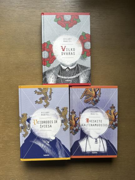 Veidrodis ir šviesa, Įveskite Kaltinamuosius, Vilko Dvaras - Hilary Mantel, knyga 1