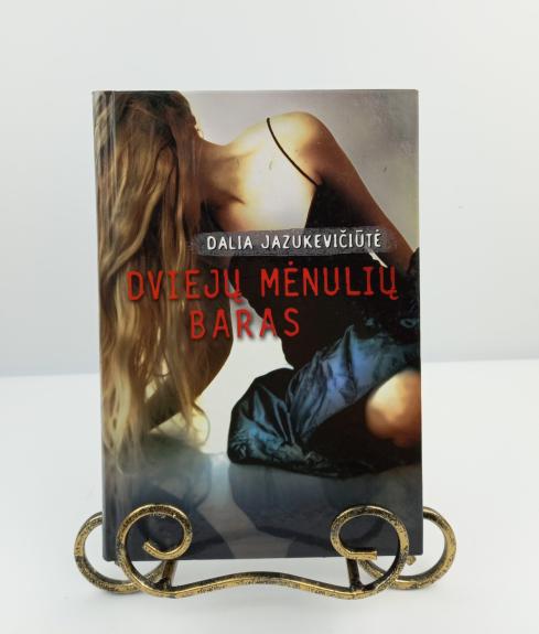 Dviejų mėnulių baras