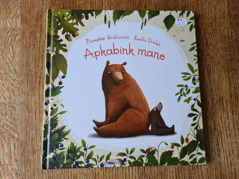 Apkabink mane - Emilia Dziubak, knyga 1