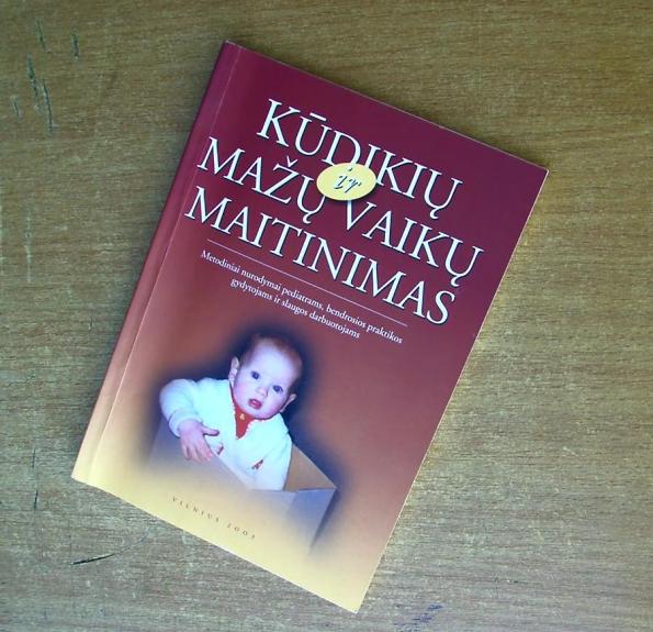 Kūdikių ir mažų vaikų maitinimas