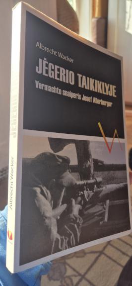 Jėgerio taikiklyje - Albrecht Wacker, knyga
