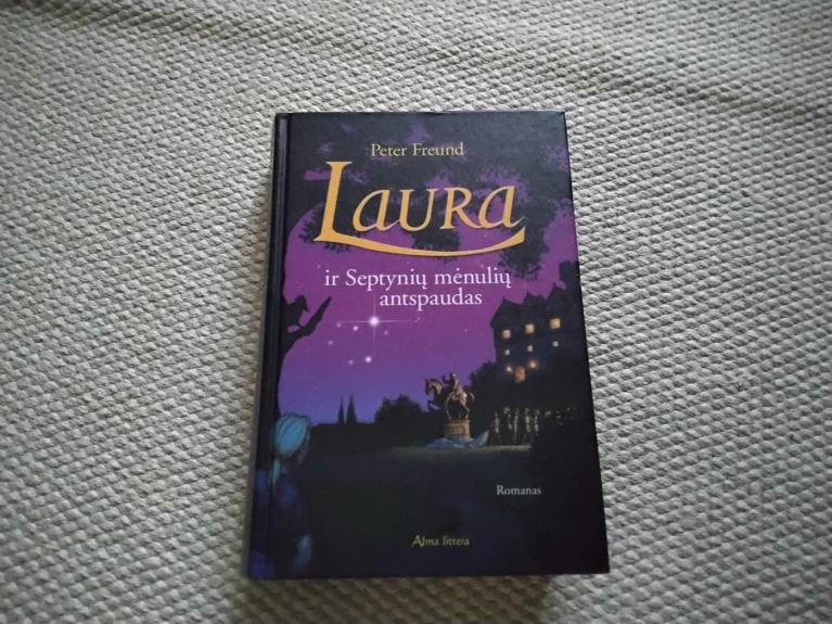 Laura ir Septynių mėnulių antspaudas