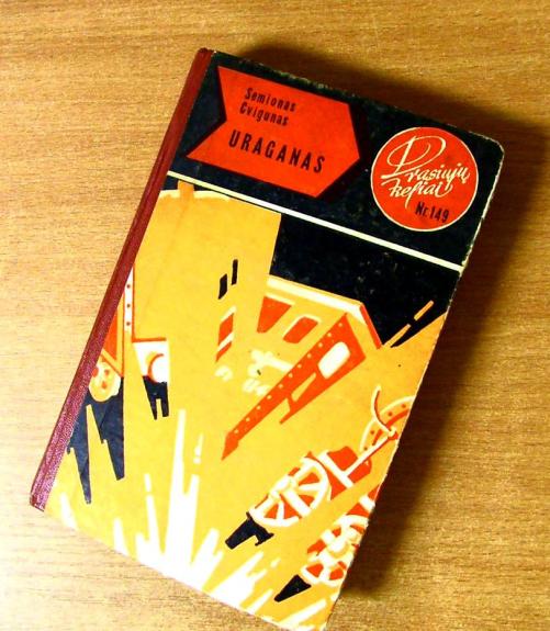 Uraganas. "Drąsiųjų kelių" serijos kn. Nr.149