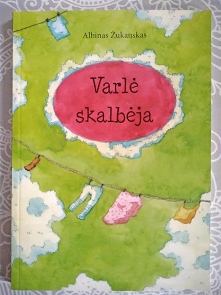 Varlė skalbėja