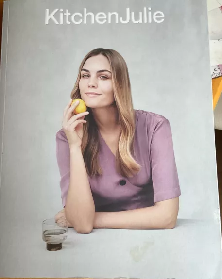 Kitchen Julie - Julija Steponavičiūtė, knyga