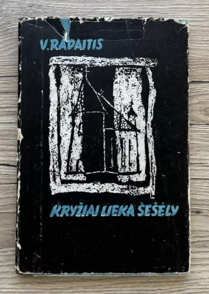 Kryžiai lieka šešėly