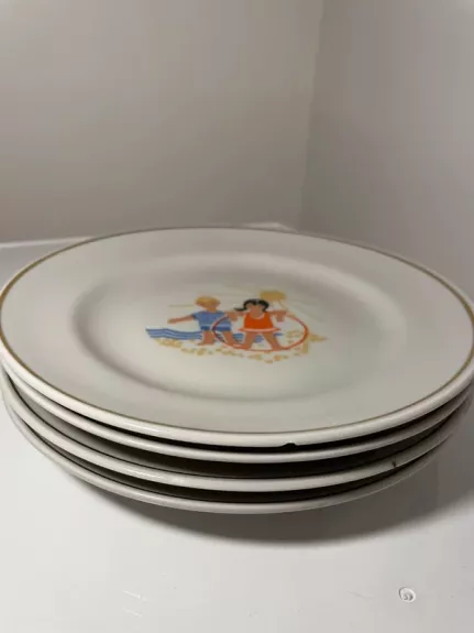 Rygos porceliano vaikiškos lėkštės