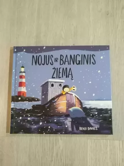 Nojus ir banginis žiemą