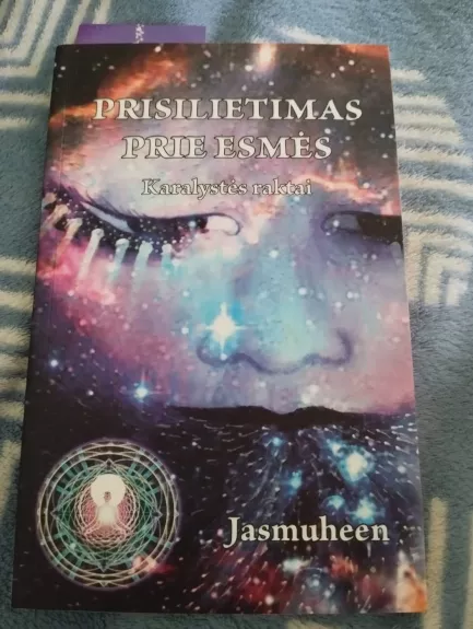 Prisilietimas prie esmės: