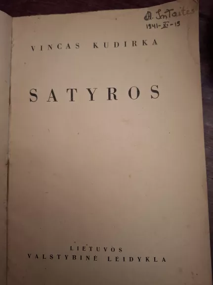 Satyros