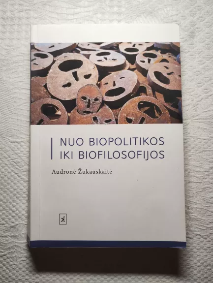 Nuo biopolitikos iki biofilosofijos