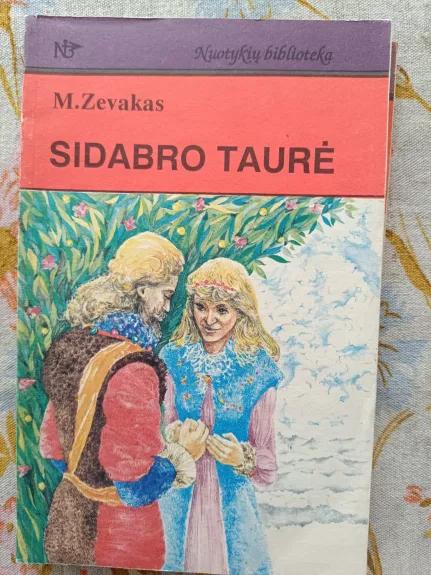 Sidabro taurė