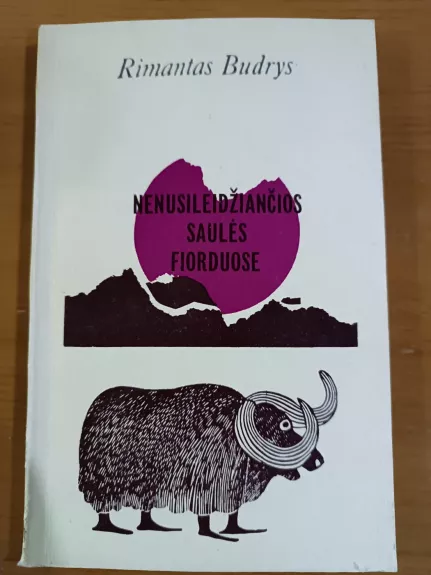 Nenusileidžiančios saulės fiorduose