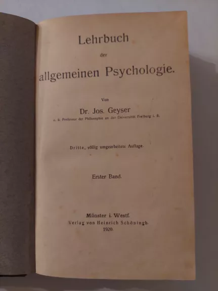 Lehrbuch der allgemeinen Psychologie