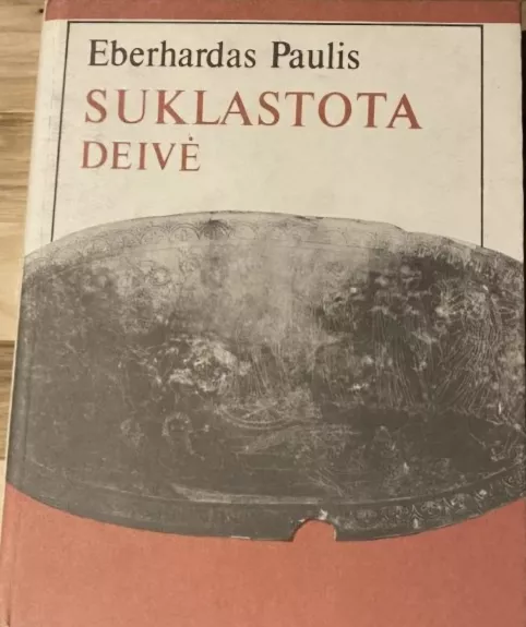 Suklastota deivė