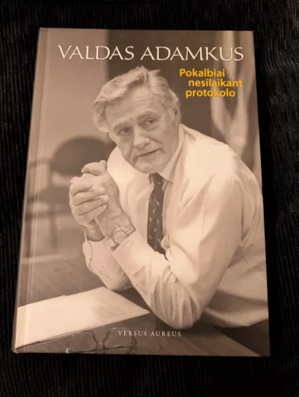 Pokalbiai nesilaikant protokolo.