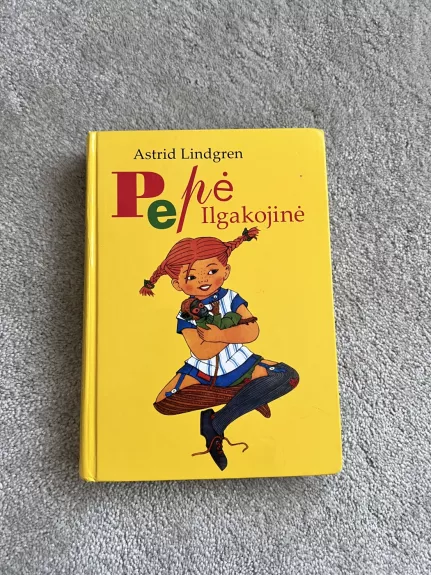 Pepė Ilgakojinė - Astrid Lindgren, knyga 1