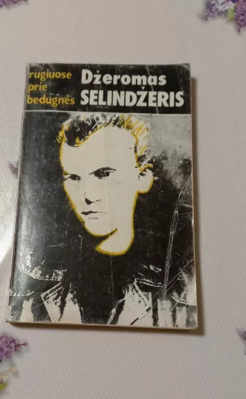 Rugiuose prie bedugnės