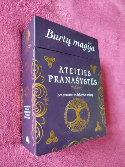 Burtų magija Ateities pranašystės