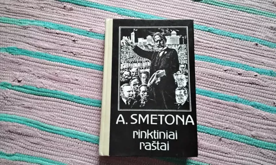 A. Smetona rinktiniai rastai