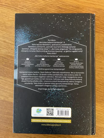 Berniukas akligatvyje