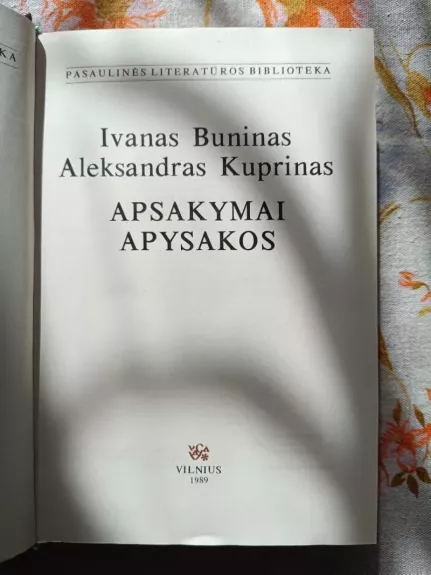 Apsakymai. Apysakos