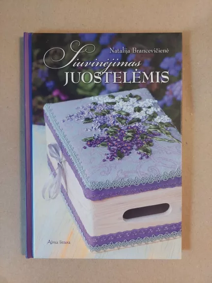 Siuvinėjimas juostelėmis