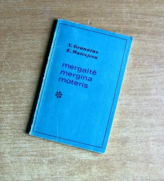 Mergaitė mergina moteris