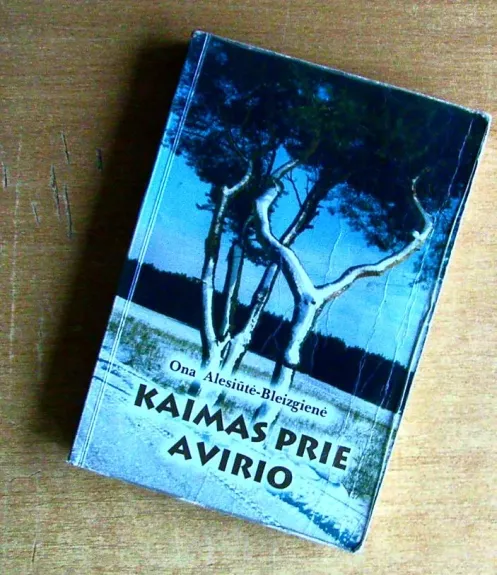 Kaimas prie Avirio