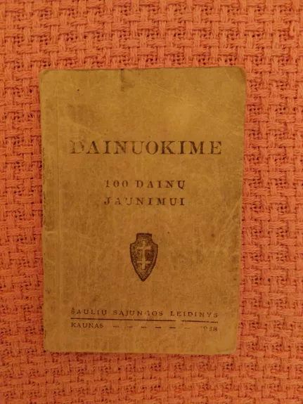 Dainuokime. 100 dainų jaunimui