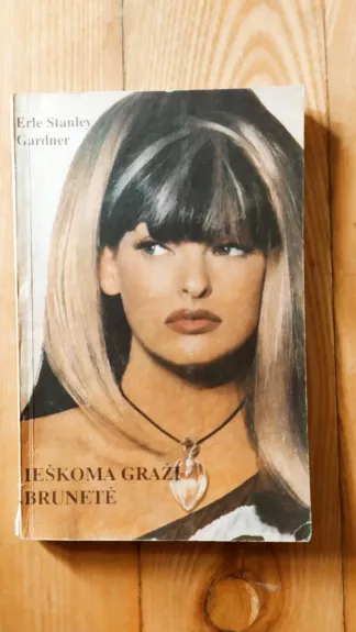 Ieškoma graži brunetė