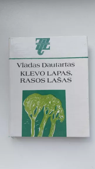 Klevo lapas, rasos lašas