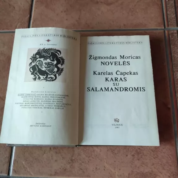 Žigmondo Morico Novelės, Karelas Čapekas "Karas su Salamandromis"