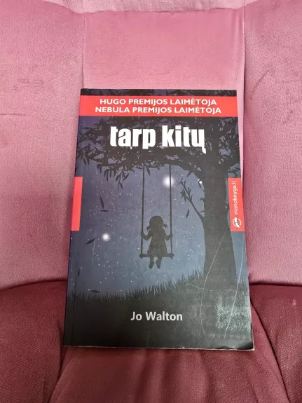 Tarp kitų