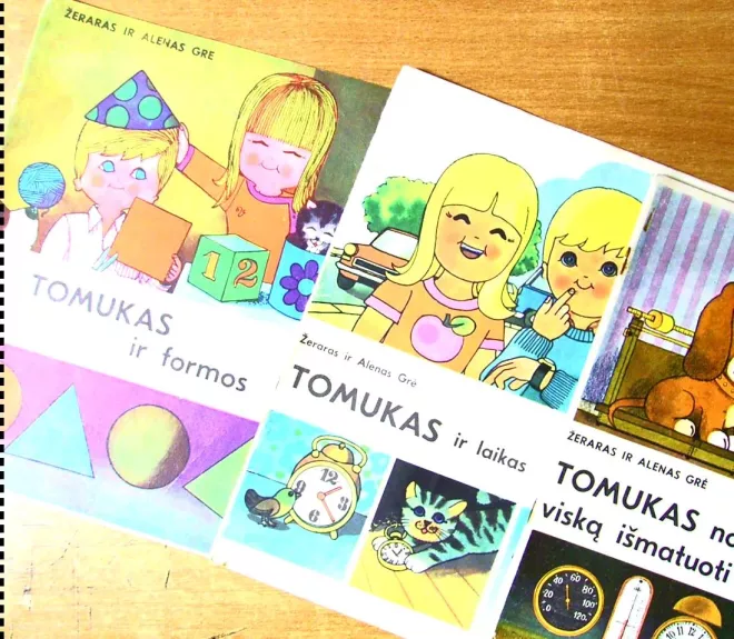 Tomukas 3 vnt knygelių