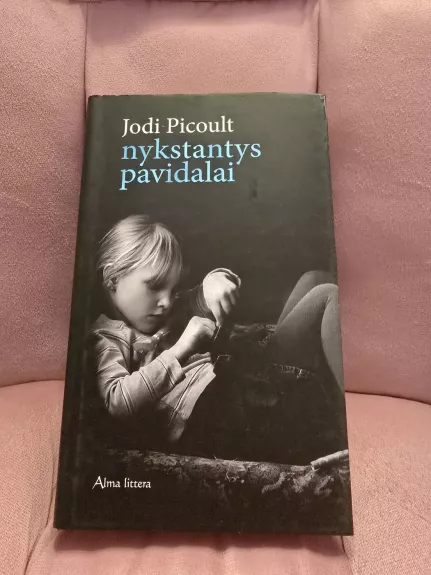 Nykstantys pavidalai