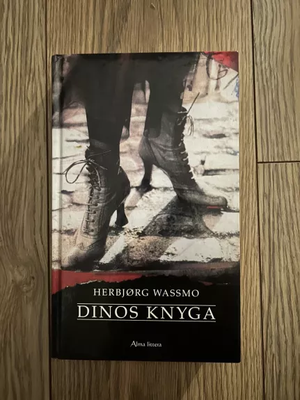 Dinos knyga