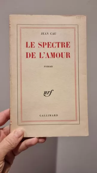 Le Spectre de L'Amour
