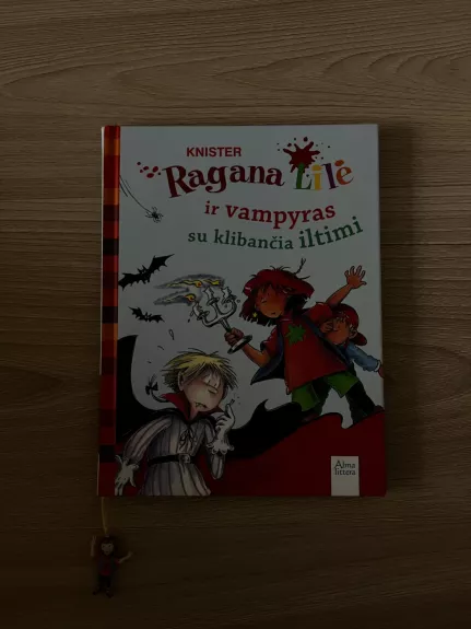 Ragana Lilė ir vampyras su klibančia iltimi